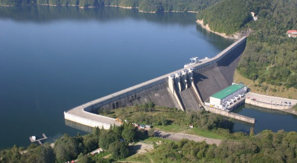 Водная плотина в Солине - катание на кораблике, возможность посещения гидроэлектростанции  - 18 км